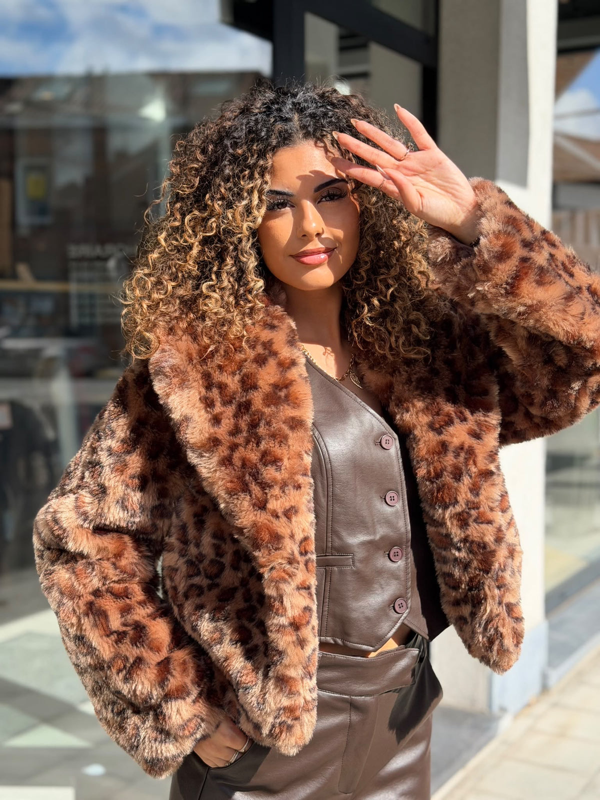 8518 FOURRURE LEOPARD FONCE #111724