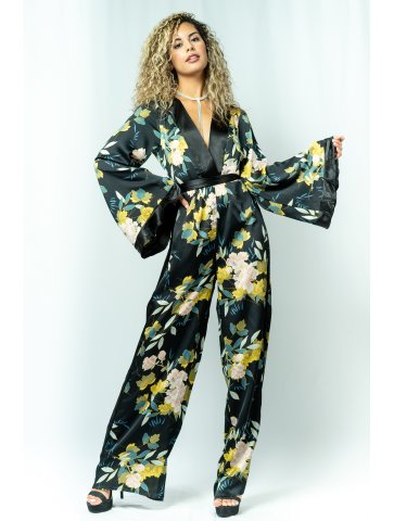 combinaison kimono longue manche coupe droite  ceinturé a la taille
