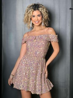 Robe à sequins rose
