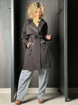 Parka noir et léopard