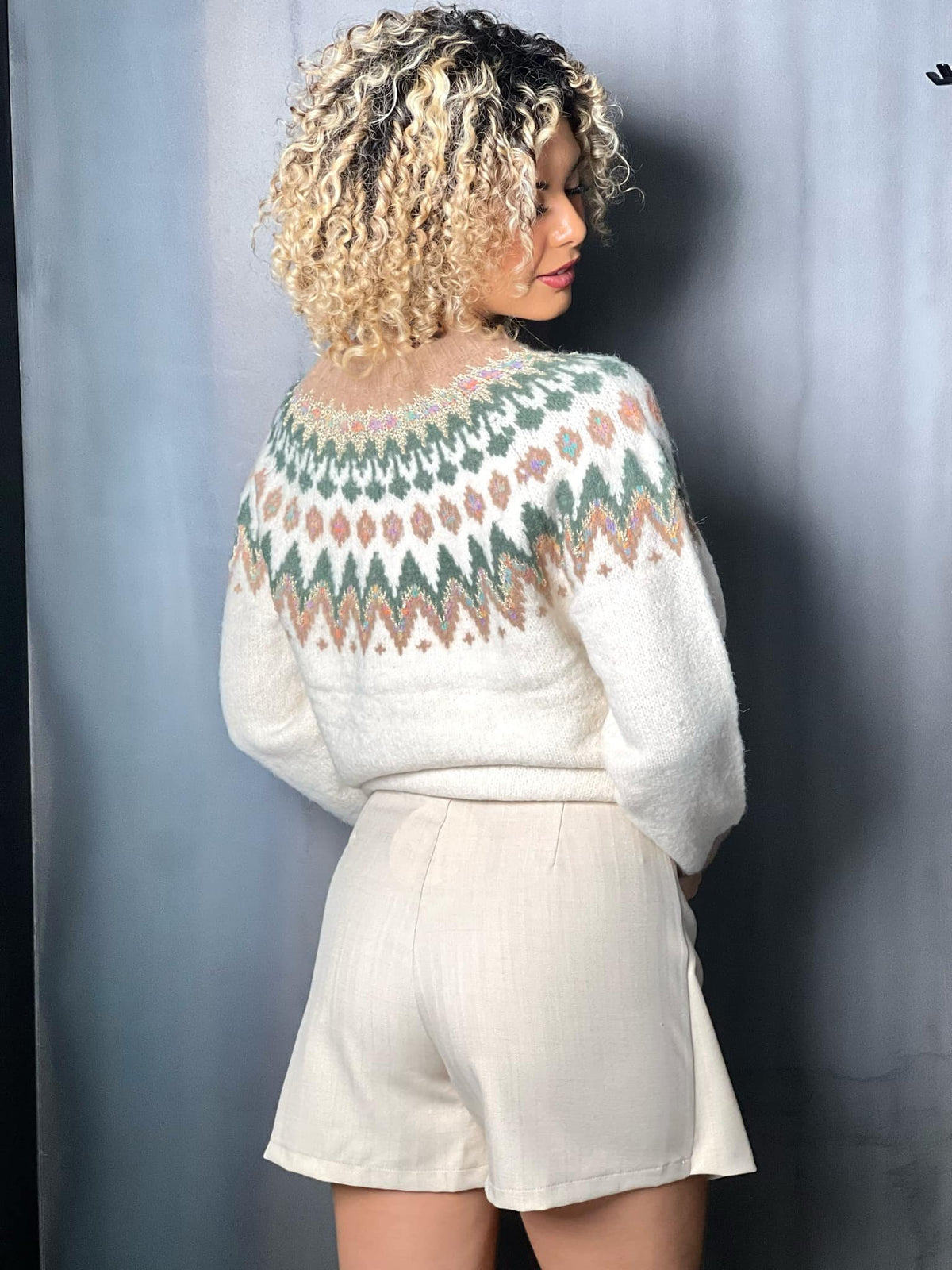 Short beige