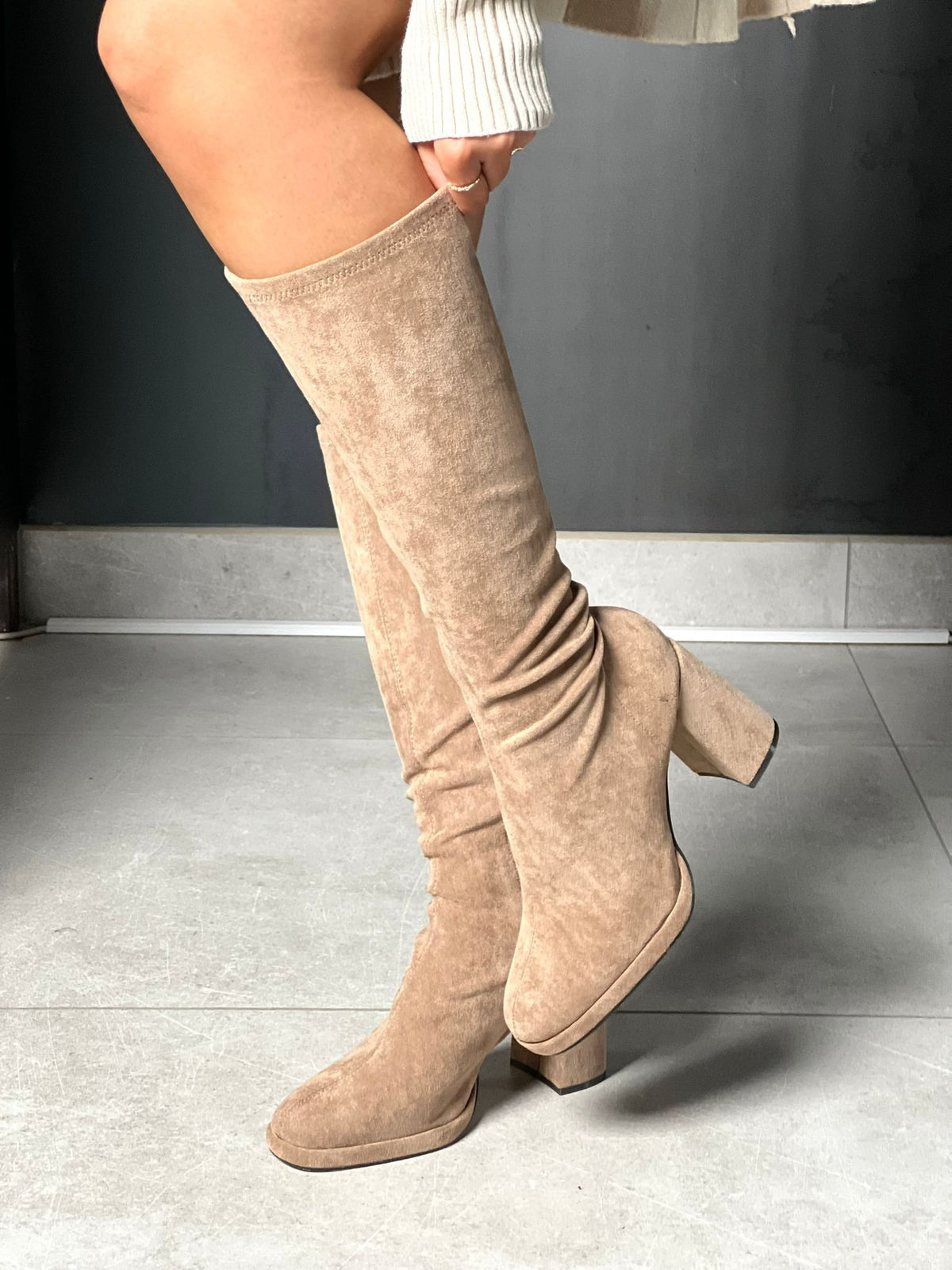 BOTTE BEIGE CHAUSSETTE
