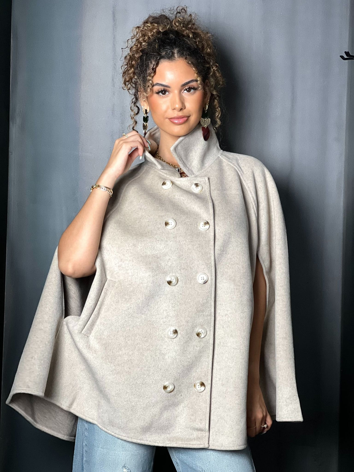 CAPE BEIGE INES