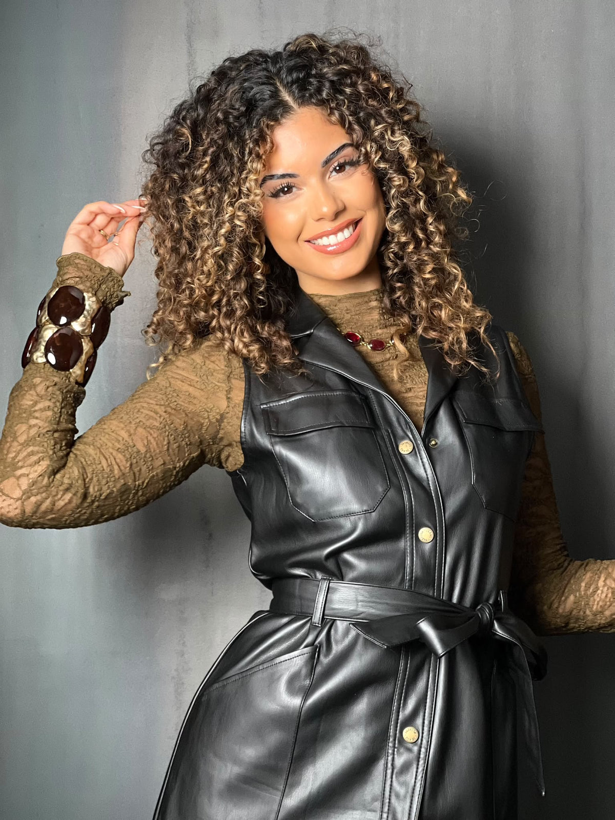 ROBE SIMILI NOIR