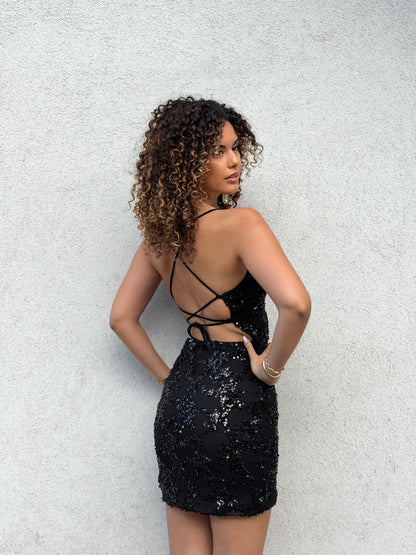 ROBE COURTE SEQUINS