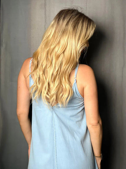 Longue robe en jeans à coeur