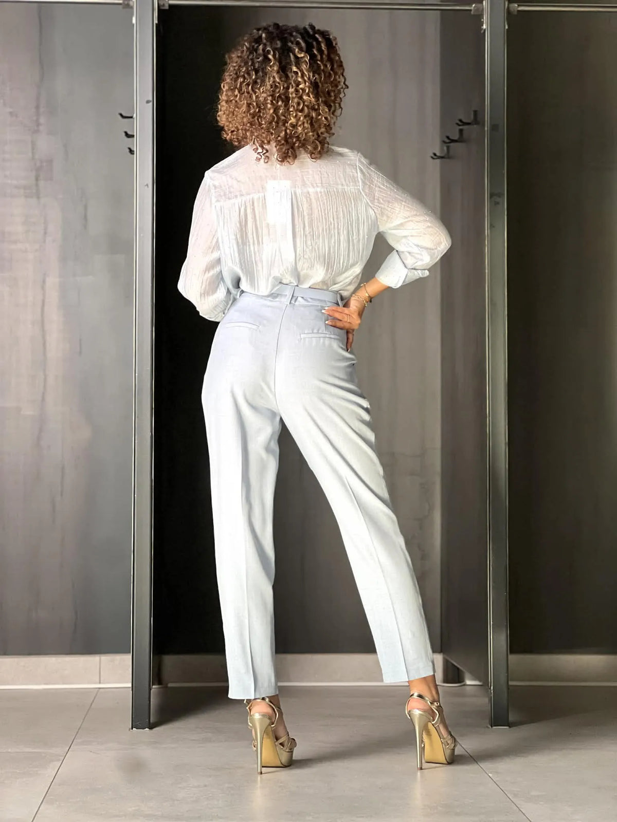 Pantalon tailleur bleu Ciana