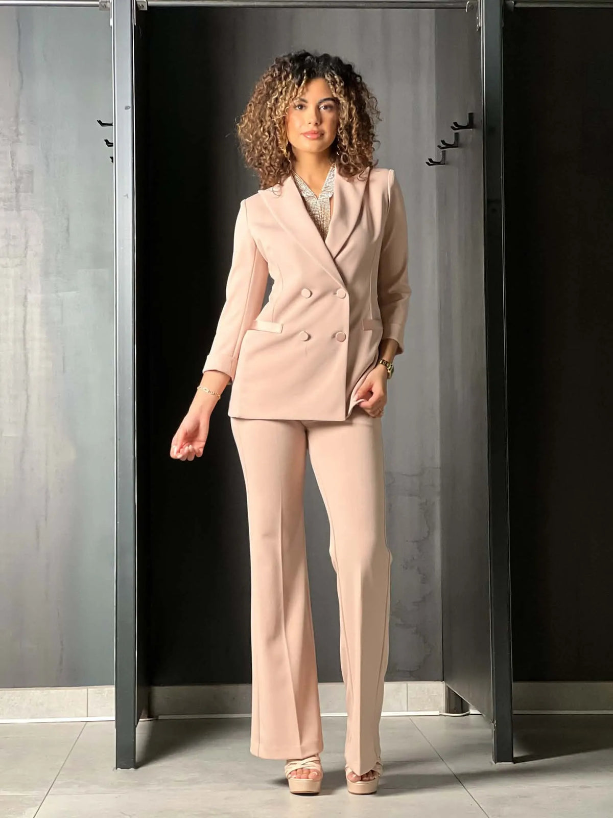 Pantalon tailleur rose