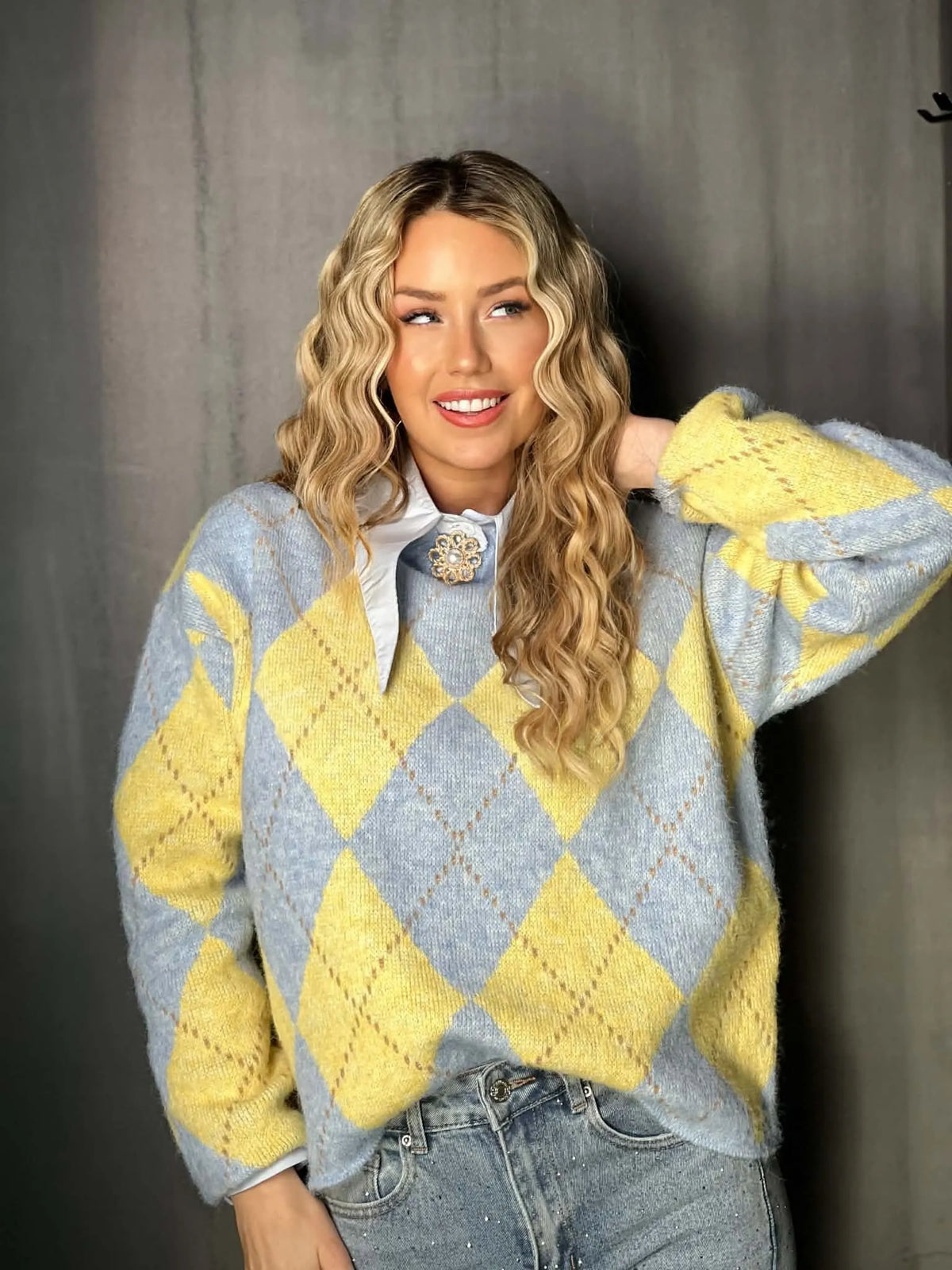 Pull à losanges gris