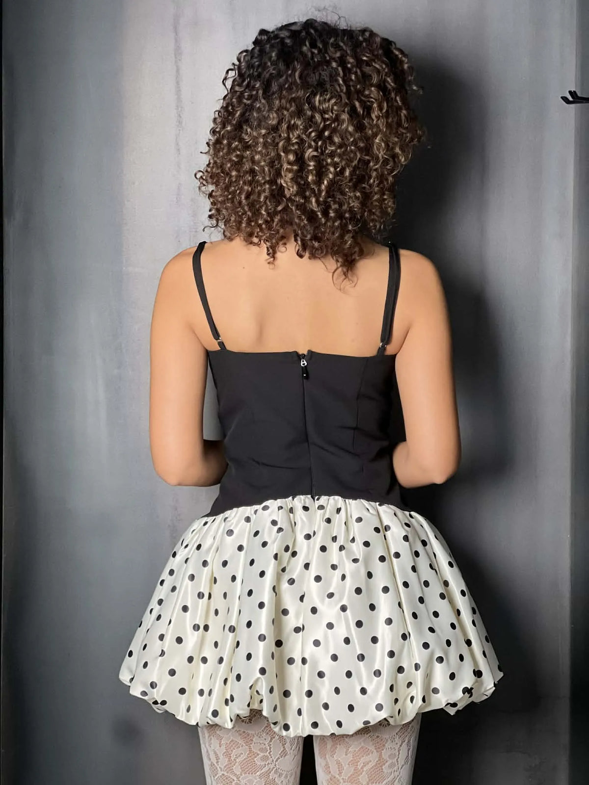 Robe courte noir à pois