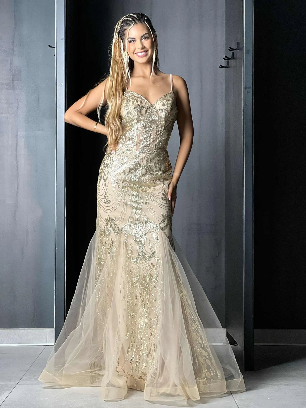 Robe de cérémonie dorée