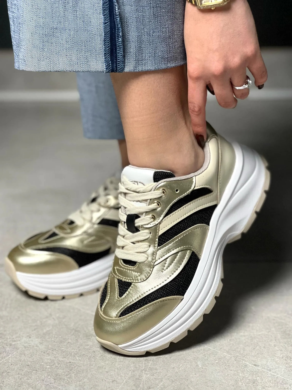 Sneaker metallic calf laethe